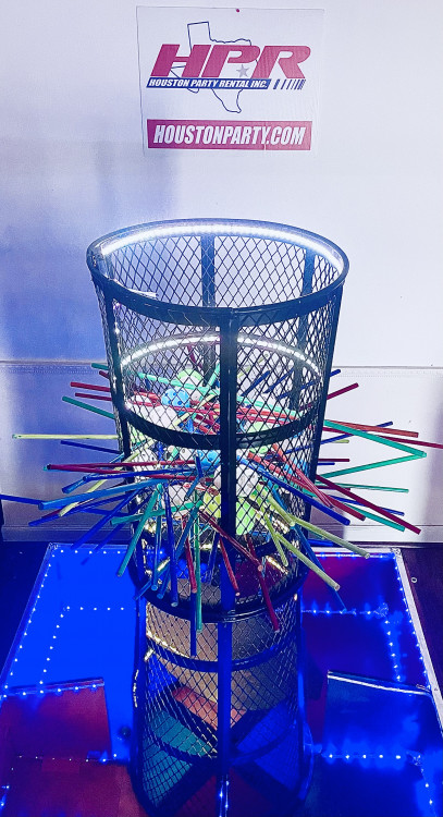 Giant Kerplunk